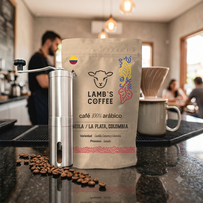 Pack Molinillo manual Acero + Café de Especialidad Colombia.